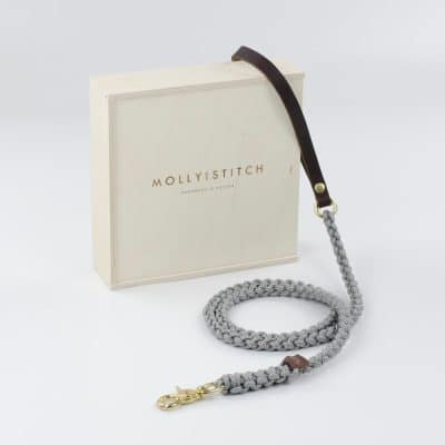 Molly and Stitch Touch of Leather Leash Grå