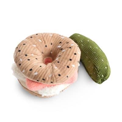 Lambwolf Bagel och Pickle